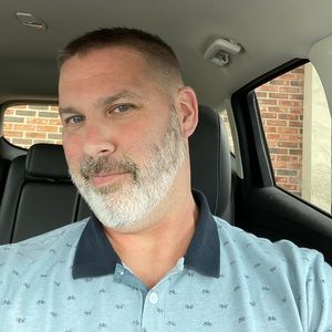 Meet your Posher, Mark